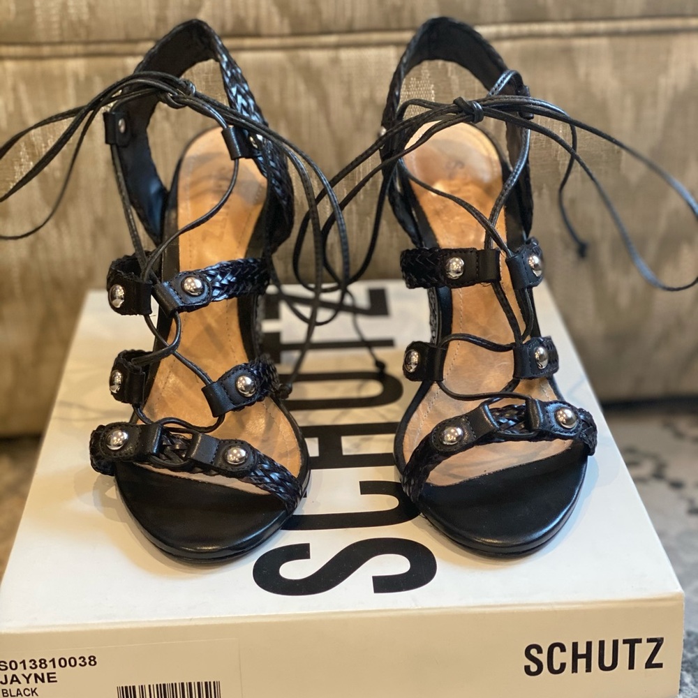 Schutz “Jayne” Wedge in Black